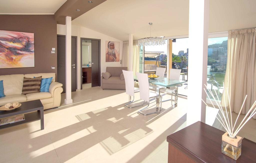 Taonasi Mazzaro Apartments 陶尔米纳 外观 照片